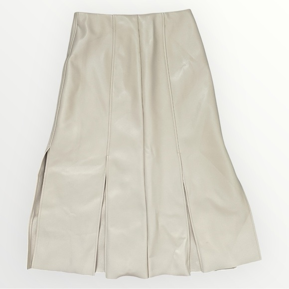 BANANA REPUBLIC Seamed VEGAN LEATHER Midi Pleated Slit Skirt Oyster Pearl Tan 2 - Picture 8 of 9